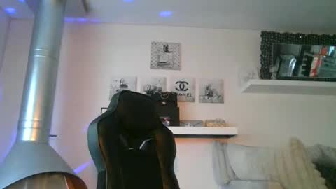 arabictsmariam online show from September 30, 9:58 pm