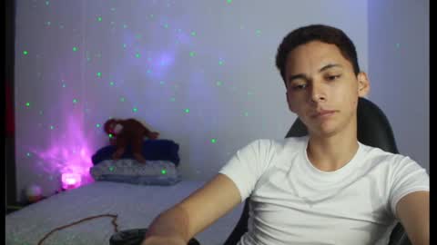 ARCHIBALDO online show from March 8, 6:43 am