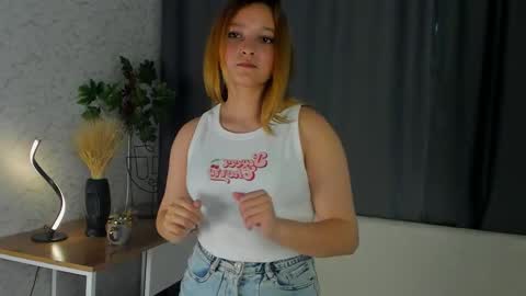 Snapshot of ardellfraker chatting on October 11, 4:17 am Amy online show from October 11, 4:17 am