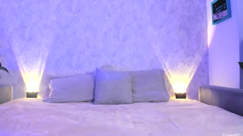    online show from October 27, 5:46 pm