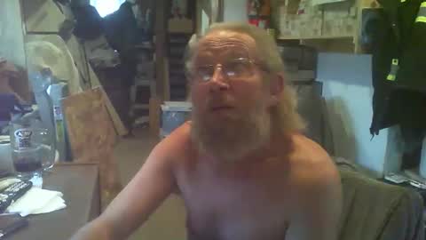 arealshowoff online show from January 9, 3:50 pm