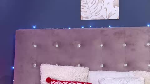 Ariel online show from December 23, 12:17 am