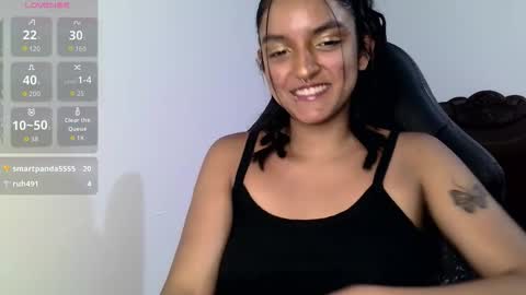 Snapshot of ari_20_ chatting on September 28, 1:14 am Bella online show from September 28, 1:14 am
