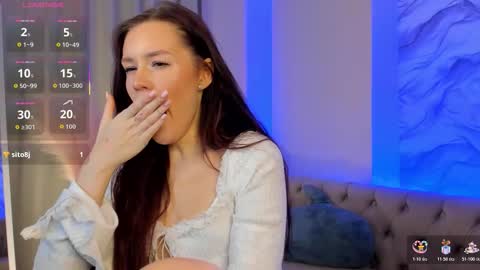 aria_mila online show from November 10, 11:24 am