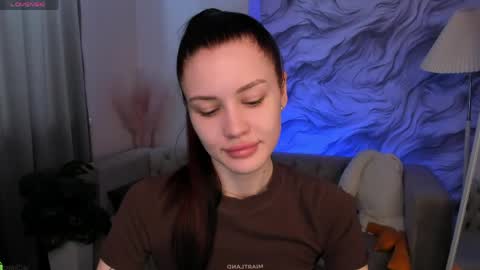 aria_mila online show from May 12, 3:04 am