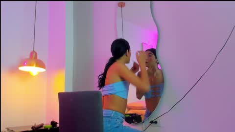aria_millers1 online show from May 6, 11:27 am