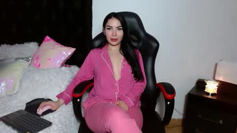 Ariana lvarez online show from October 12, 12:31 pm