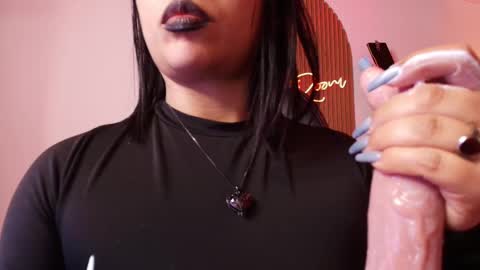 Snapshot of arianna__smith_ chatting on February 18, 11:08 pm Arianna online show from February 18, 11:08 pm
