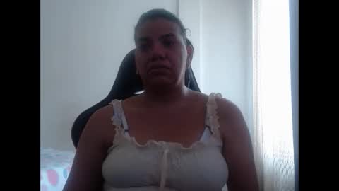 ariannaloovel online show from February 2, 4:03 pm