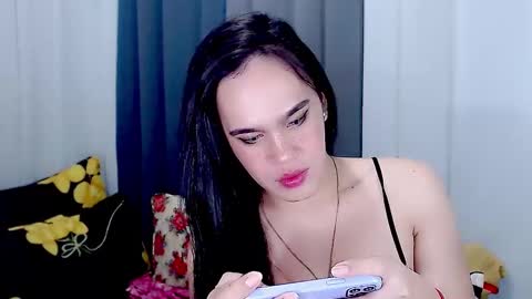 Snapshot of arianne_xoxo777 chatting on March 3, 2:39 pm ARIANNE CUMS online show from March 3, 2:39 pm