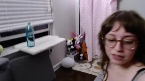 ariaqt online show from January 13, 5:59 am