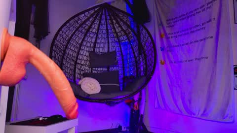 Aria online show from March 30, 10:32 pm