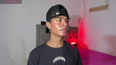 ariel_adan online show from April 27, 11:24 pm