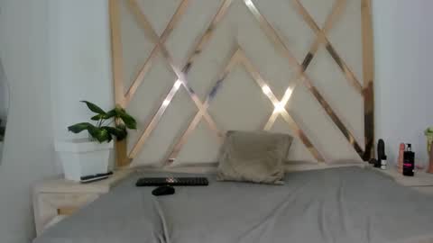 arielasm online show from January 18, 2:26 pm