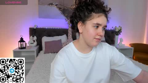 Ariella GTM3  Tue Wed Thu Fri Sat  0400 am-1030pm online show from January 28, 4:18 am