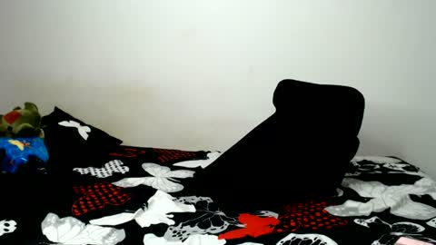 Ariel Starfish online show from July 31, 12:33 am