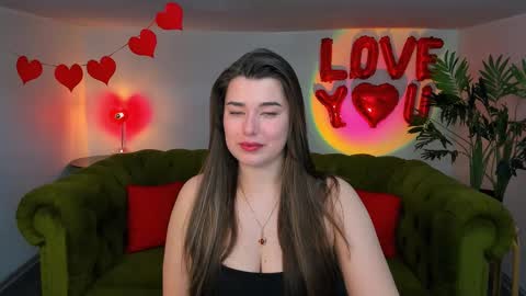 Snapshot of arigraynor chatting on February 20, 3:30 pm Ari online show from February 20, 3:30 pm