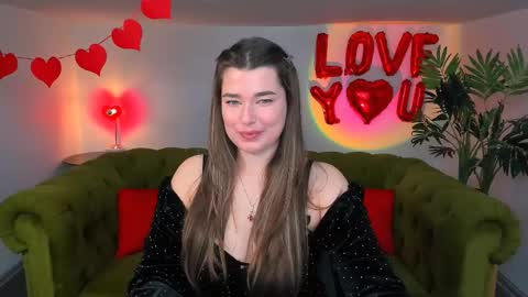Snapshot of arigraynor chatting on February 14, 3:05 pm Ari online show from February 14, 3:05 pm