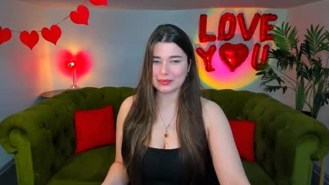 Snapshot of arigraynor chatting on February 19, 12:35 am Ari online show from February 19, 12:35 am