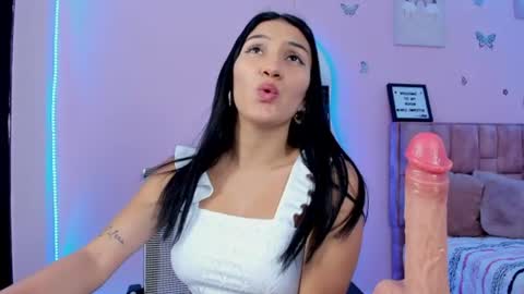 Ashley online show from February 15, 5:07 pm