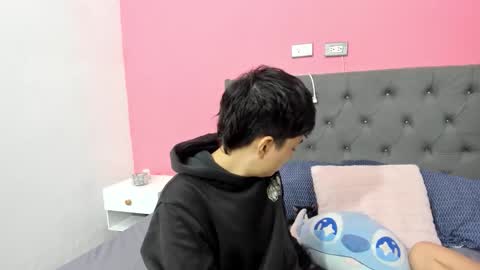 Aria  Cholee online show from March 3, 1:29 pm