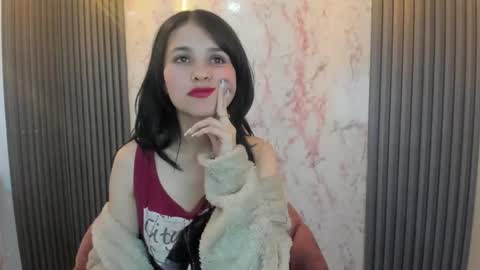 arisha_lee2 online show from January 15, 5:08 am