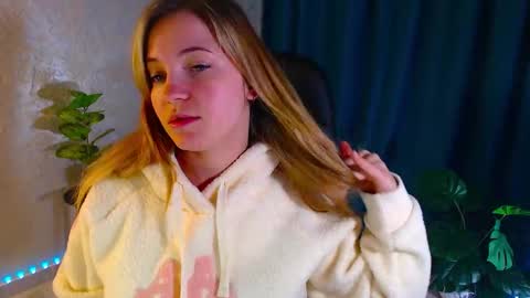 Arlana online show from October 6, 1:34 am