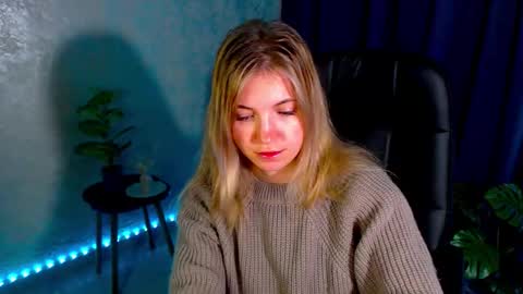 Arlana online show from September 13, 1:19 am