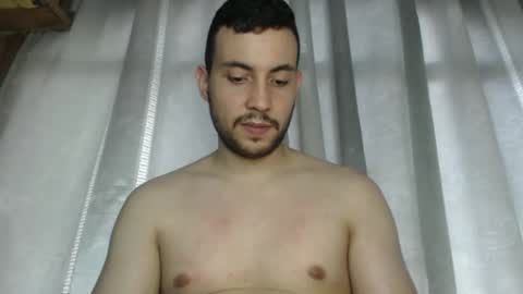 Snapshot of armando_2002 chatting on February 16, 9:16 pm ARMANDO online show from February 16, 9:16 pm