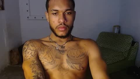 aron_7 online show from March 10, 4:49 am