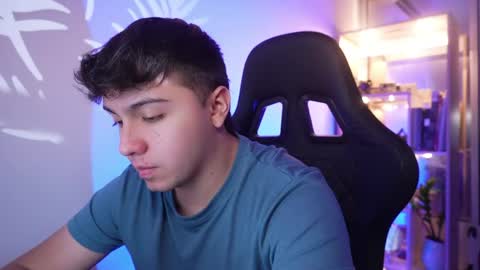 aron__cooper online show from May 28, 1:58 am