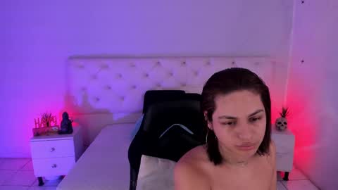 Snapshot of aron_cruz12 chatting on October 9, 1:38 pm Aron cruz online show from October 9, 1:38 pm