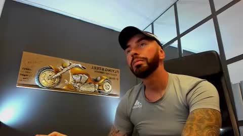 AronGrant online show from September 26, 10:45 am