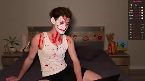 Snapshot of aronyou_win chatting on October 31, 4:07 pm Aron and Phil solo online show from October 31, 4:07 pm