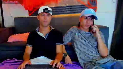 Aroon   online show from October 26, 10:20 pm