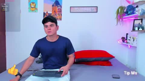 Aroon   online show from July 13, 2:15 am
