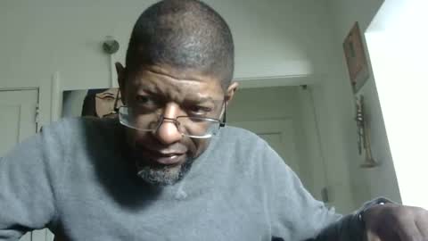 Snapshot of arteblazze chatting on March 6, 8:59 pm Arteblazze not daddy boy bitch or nigga online show from March 6, 8:59 pm