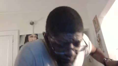 Snapshot of arteblazze chatting on February 28, 12:32 am Arteblazze not daddy boy bitch or nigga online show from February 28, 12:32 am
