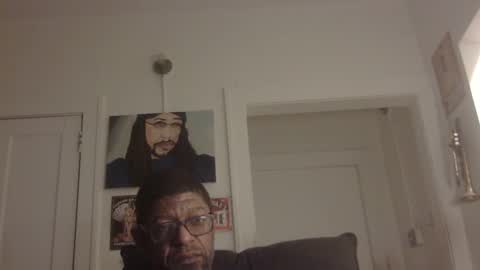 Snapshot of arteblazze chatting on September 27, 12:52 am Arteblazze not daddy boy bitch or nigga online show from September 27, 12:52 am