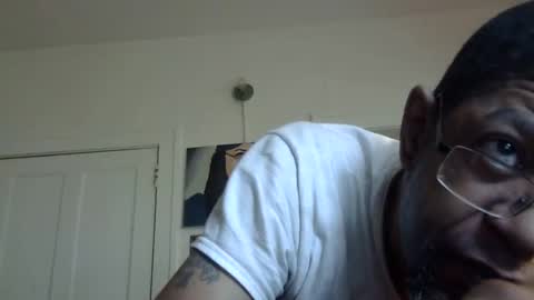 Snapshot of arteblazze chatting on February 25, 2:26 pm Arteblazze not daddy boy bitch or nigga online show from February 25, 2:26 pm