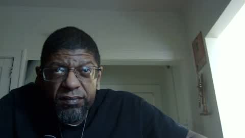 Snapshot of arteblazze chatting on February 24, 10:47 pm Arteblazze not daddy boy bitch or nigga online show from February 24, 10:47 pm