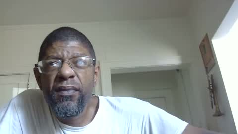 Snapshot of arteblazze chatting on March 8, 6:47 pm Arteblazze not daddy boy bitch or nigga online show from March 8, 6:47 pm