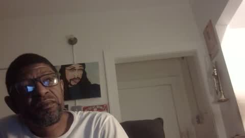Snapshot of arteblazze chatting on September 13, 1:19 am Arteblazze not daddy boy bitch or nigga online show from September 13, 1:19 am