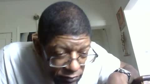Snapshot of arteblazze chatting on March 2, 4:32 pm Arteblazze not daddy boy bitch or nigga online show from March 2, 4:32 pm