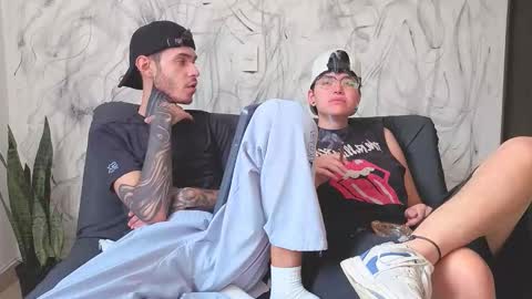   online show from December 20, 9:22 pm