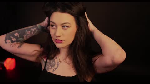 Maya online show from February 2, 11:29 am