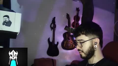 Snapshot of artorias_4 chatting on December 15, 4:51 am artorias 4 online show from December 15, 4:51 am