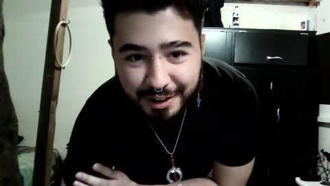 Snapshot of artorias_4 chatting on December 19, 9:06 pm artorias 4 online show from December 19, 9:06 pm