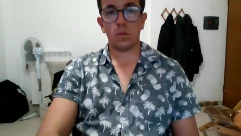 arturpaulval online show from June 12, 6:51 pm