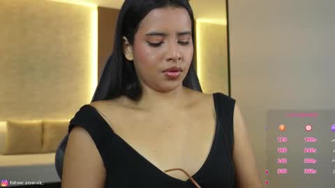 Arya online show from November 11, 1:02 pm